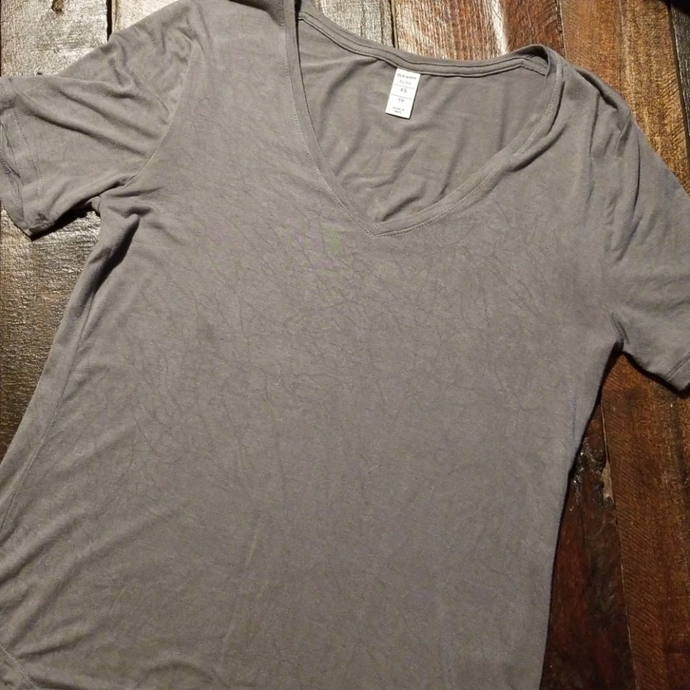 Old Navy T-Shirt